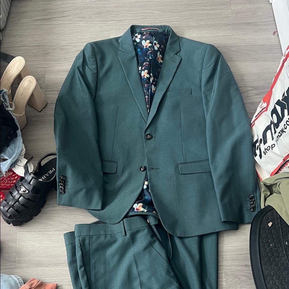 Men's Dark Teal Two-Piece Suit Blazer & Trousers